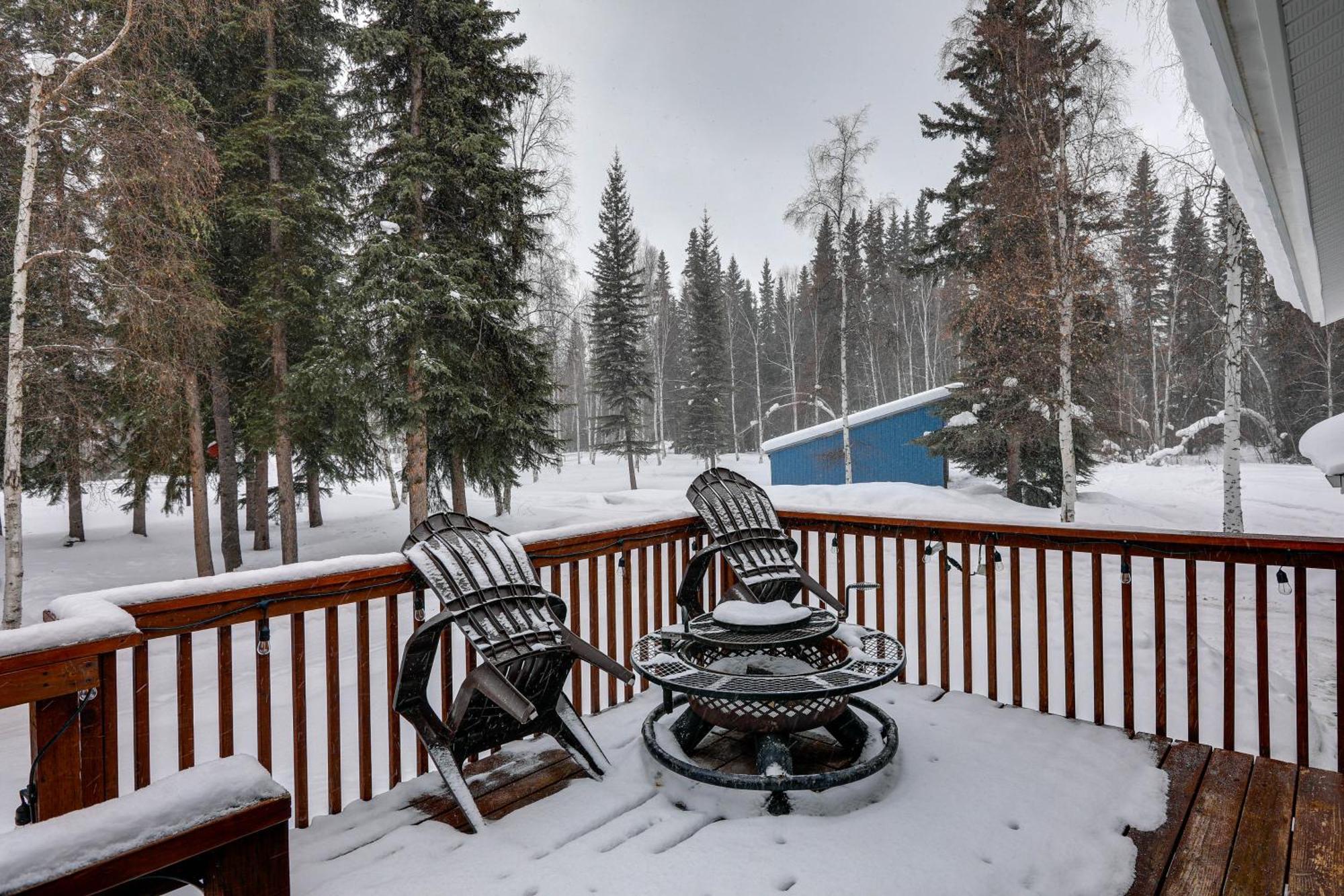 Willa North Pole Escape With Deck And Aurora Lights Views! Zewnętrze zdjęcie